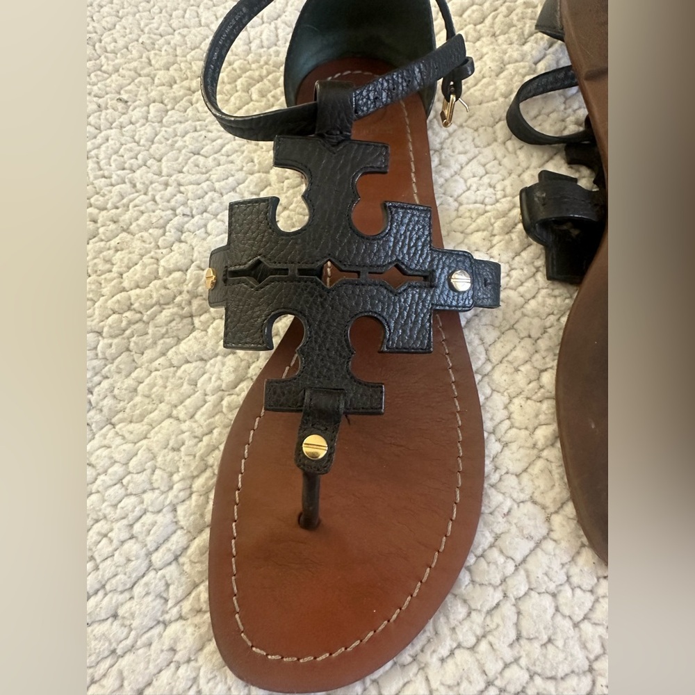 Tory Burch Black and Tan Leather Sandals - Picture 4 of 8